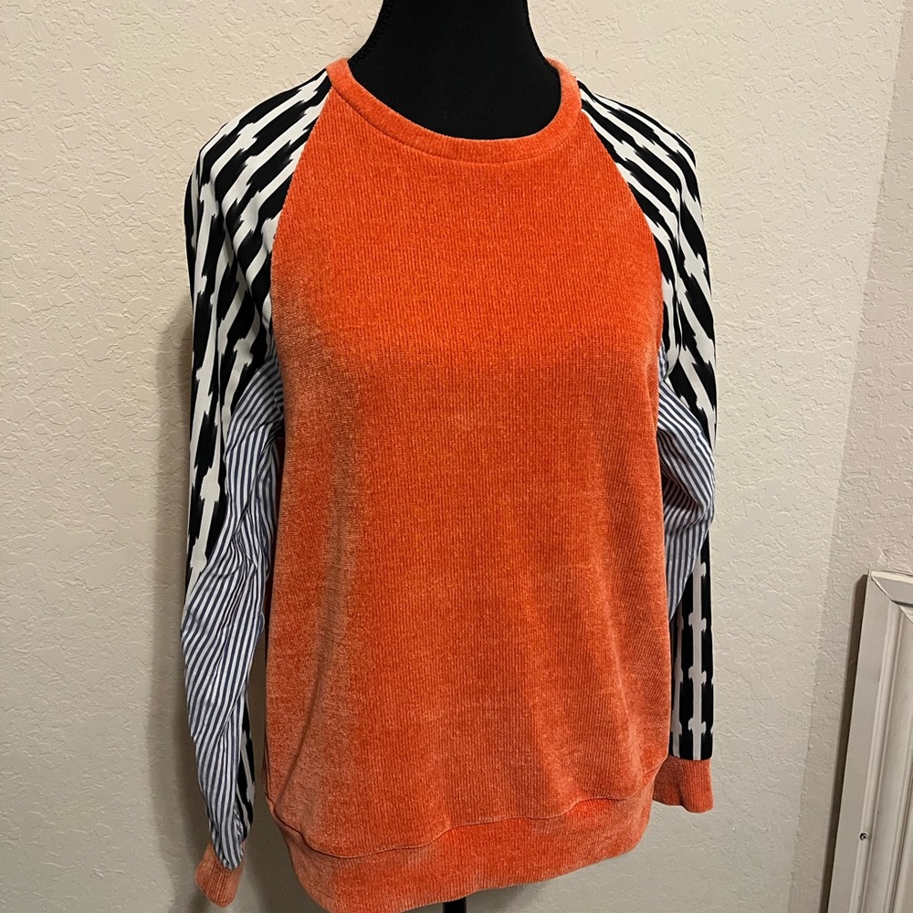 Thml Patterned Light-Weight Mixed Material Sweate… - image 1